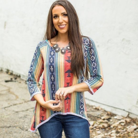 Aztec Print Asymmetric Hem Top - Picture 2 of 4